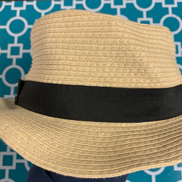 Fashionable summer hat👒 - Picture 4 of 4